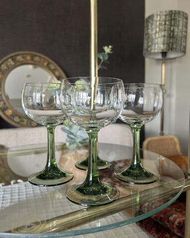 Wijnglazen set groene voet vintage