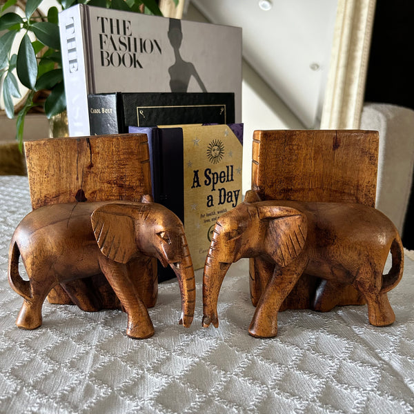 Boekensteunen olifant hout vintage