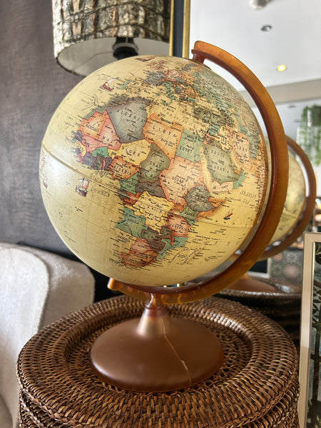 Wereldbol lamp Tecnoglobus Italy vintage