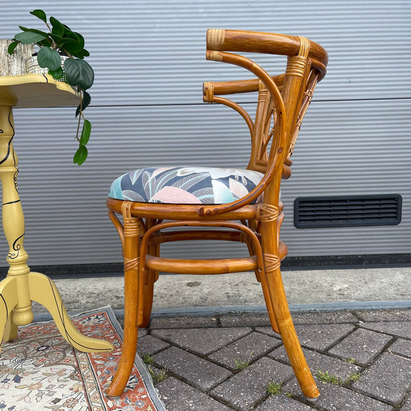 BISTRO STOEL ROTAN VINTAGE