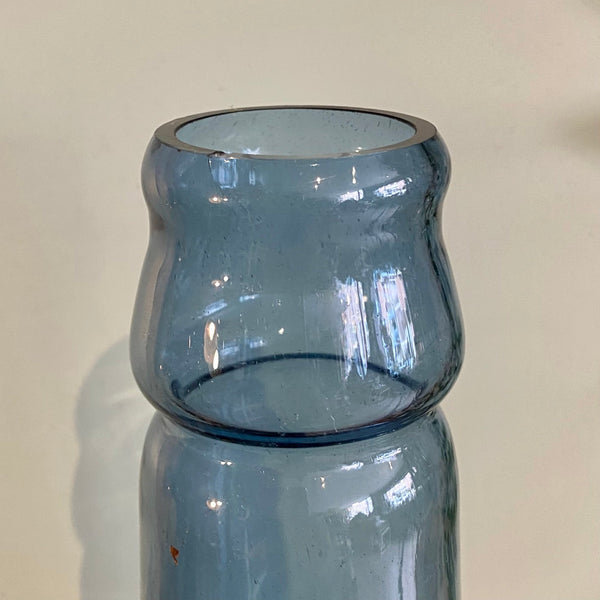 VAAS IKEA BLUE HANDMADE GLAS