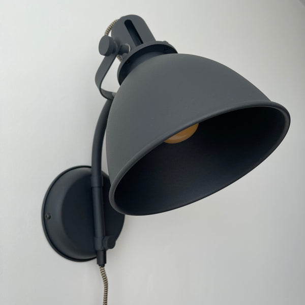 WANDLAMP SPOT LOFTLAMP METAAL GREY