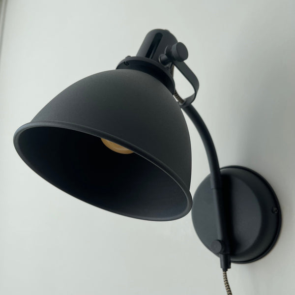 WANDLAMP SPOT LOFTLAMP METAAL GREY